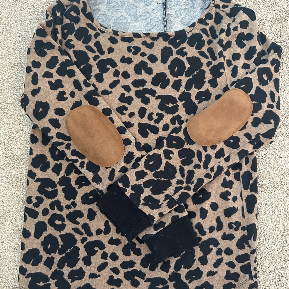 Leopard shirt